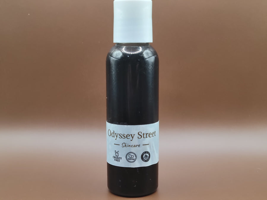 Active Charcoal Foaming Cleanser | Deep Cleansing with Activated Charcoal, Aloe Vera - Odyssey Street