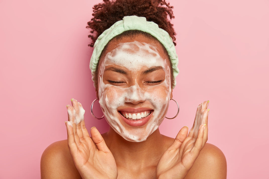Coconut Milk & Honey Moisturizing Foaming Cleanser - Odyssey Street