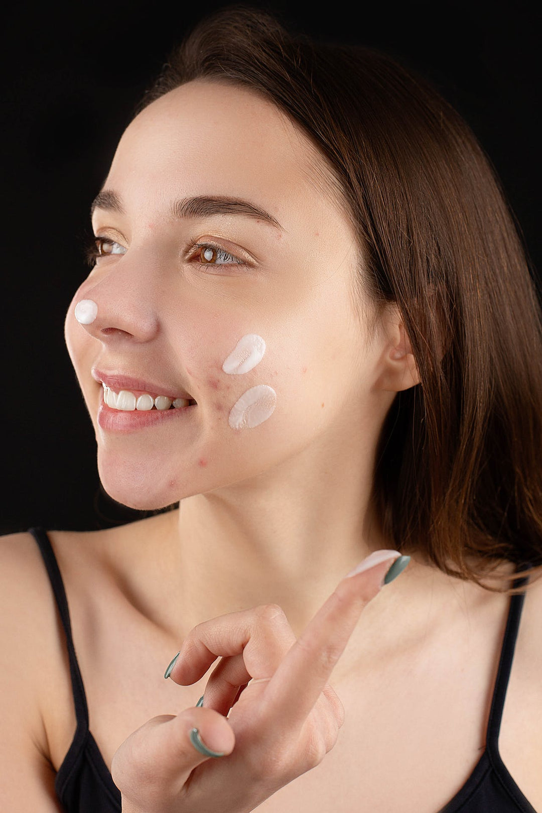 Retinol Creams: Comparing Formulations - Odyssey Street