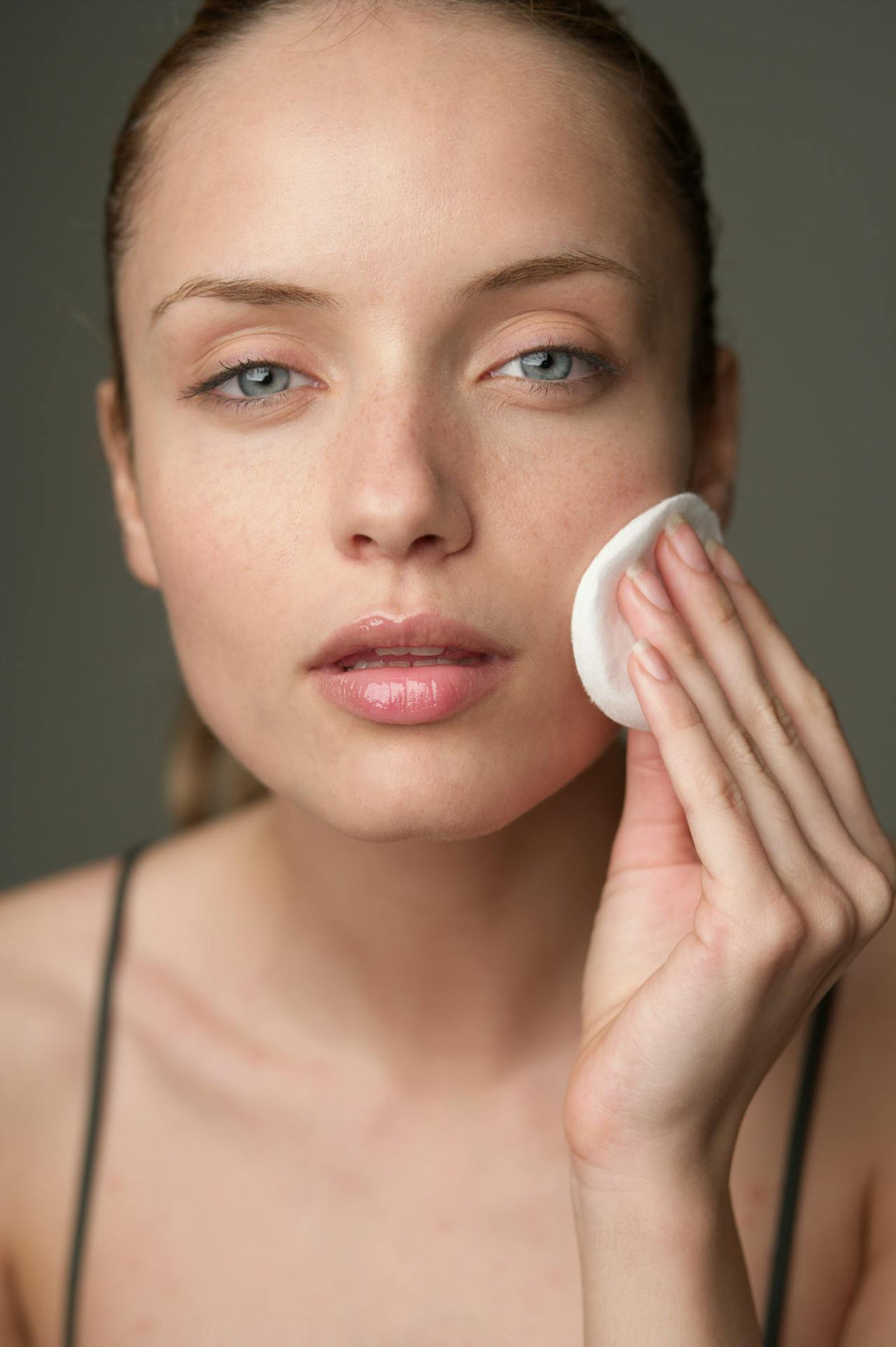 Retinol Creams Role in Skin Elasticity