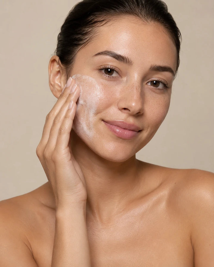 Organic Aloe & Pink Grapefruit Omni Refreshing Foam Cleanser